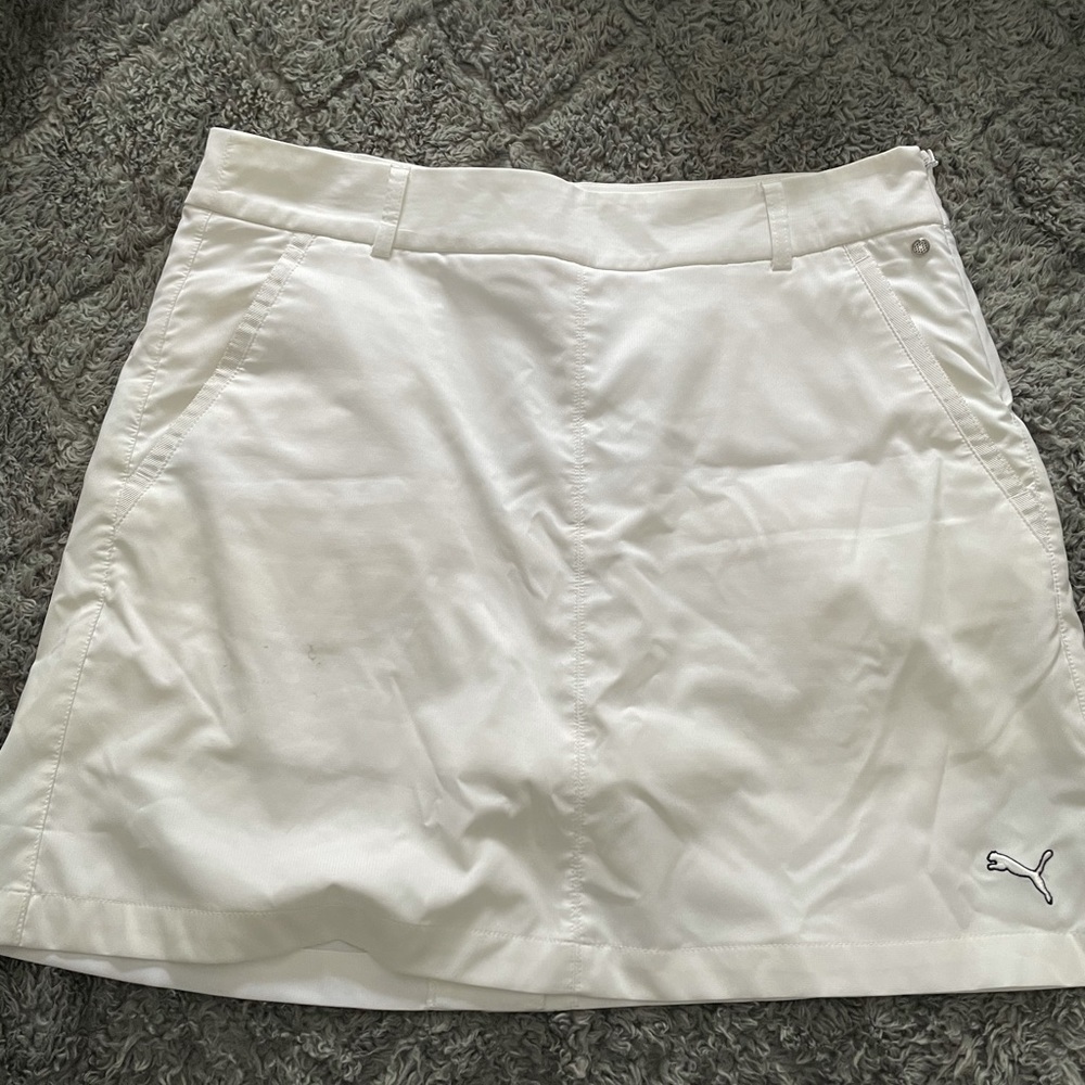 Pump skort
